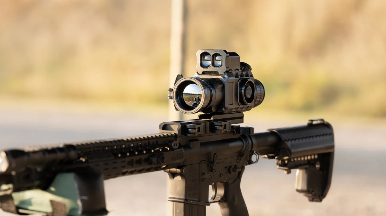 Micro LRF module in scope